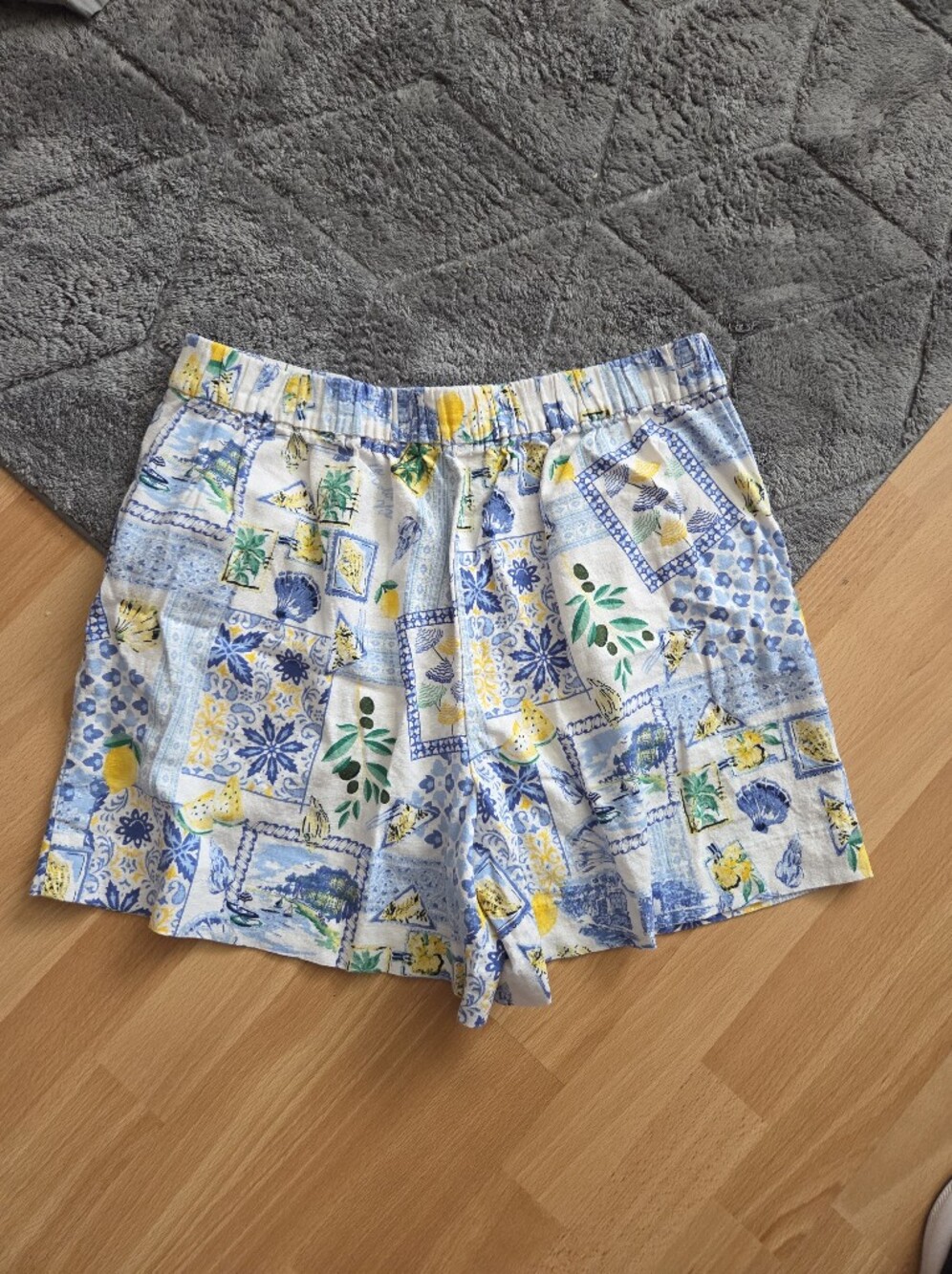 J. Crew Summer Vacay Printed High-Rise Bermudas Size 12 Linen Blend Vacay Resort - Picture 8 of 9